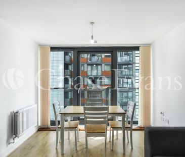 1 Bed Flat, Proton Tower, E14 - Photo 4