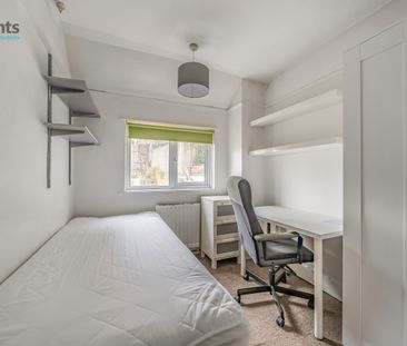 4 bedroom house to rent - Photo 2