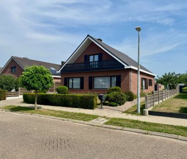 Vrijstaande woning met 3 slaapkamers en een mooie tuin. - Photo 4