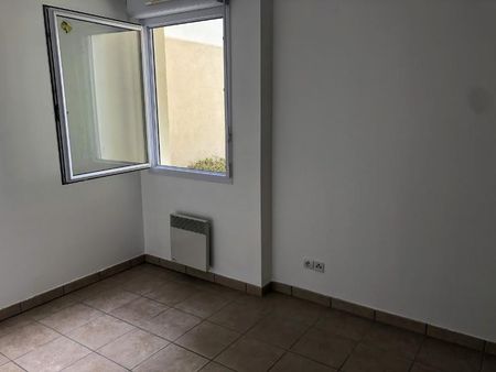 Location Appartement 2 pièces 51m² THONON LES BAINS 74200 - Photo 3