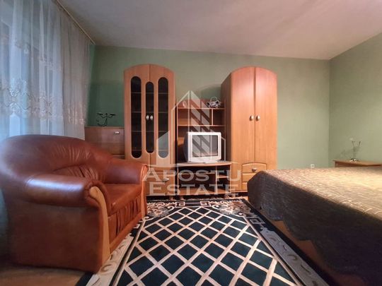 Apartament cu 2 camere, 60 mp utili, Ultracentral - Fotografie 1