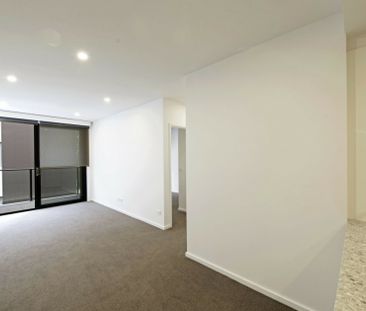 One Bedroom Plus Separate Study! - Photo 2