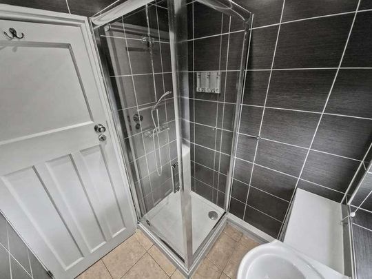 Broomhall Road, Manchester, M9 - Photo 1