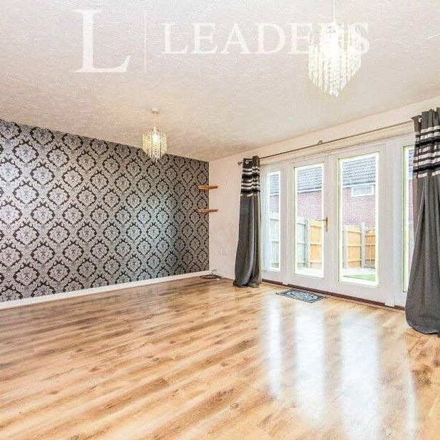 4 bedroom terraced house to rent - Photo 1