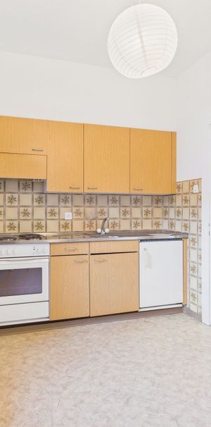 Cozy 3-room apartment in a quiet location in Däniken - Photo 1