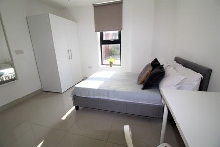 Flat 3, Westmount, LS2 9NZ, Leeds - Photo 4