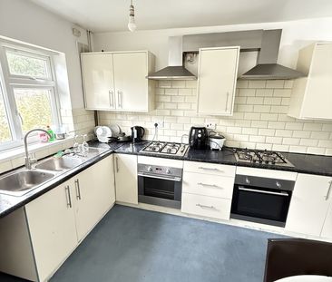 Room in a Shared House, Greenhill Road, LE2 - Photo 1