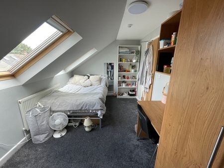 Blenheim Road - Photo 2