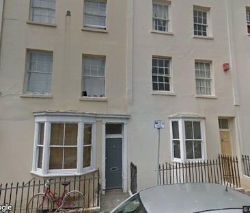 2 Bed Maisonette, Lower Market Street, BN3 - Photo 3