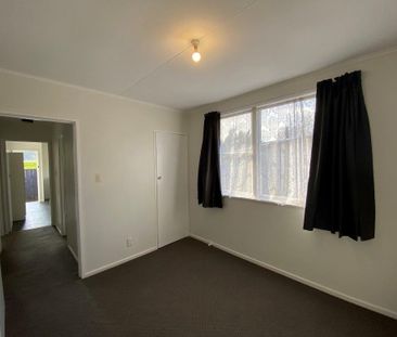 Clouston Park Living - Photo 2