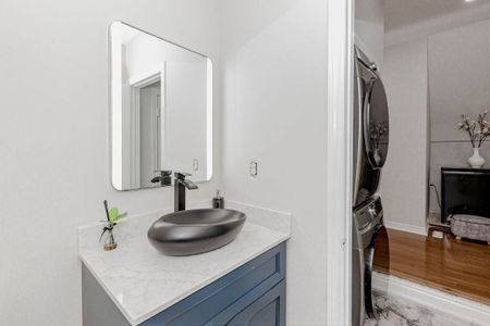 For Lease - 21 Iceland Poppy Trail, Brampton, Ontario - Photo 2