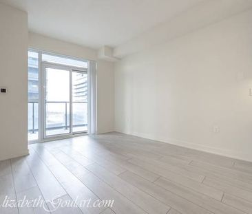 38 ANNIE CRAIG DRIVE - WATERS EDGE CONDOS - 1 BEDROOM+DEN W/PARKING - Photo 3