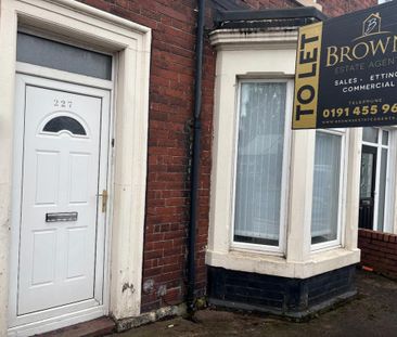 2 bedroom ground floor flat to rent - Photo 1