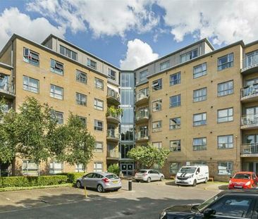 One Bedroom Flat to let in Walthamstow - Photo 1