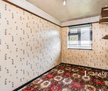 2 bedroom property to rent Acre Close, Haywards Heath, West Sussex,... - Photo 4