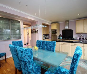 3 bedroom townhouse to rent - Photo 4