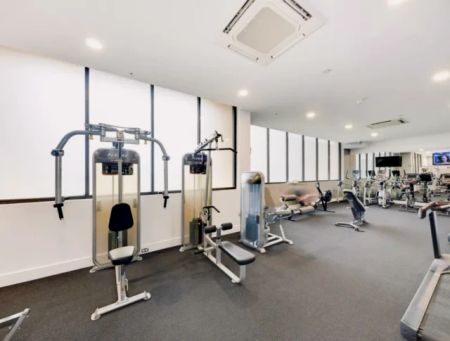 2 beds 2 bath - Photo 5