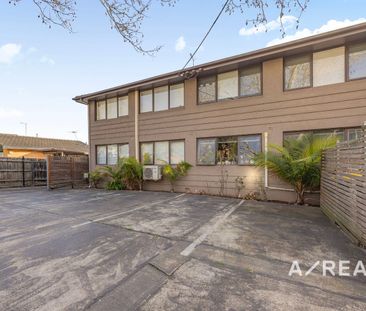 9/15 Belmont Avenue, Glen Iris, Vic 3146 - Photo 2