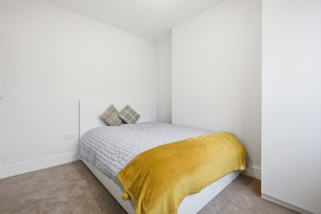 One-Bedroom House share - Photo 5