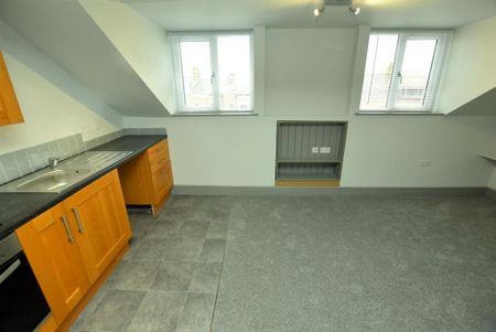 1 bedroom flat to rent - Photo 4