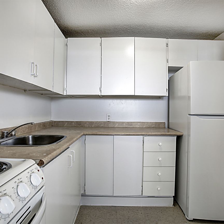 Valleyview Apartments - Photo 1