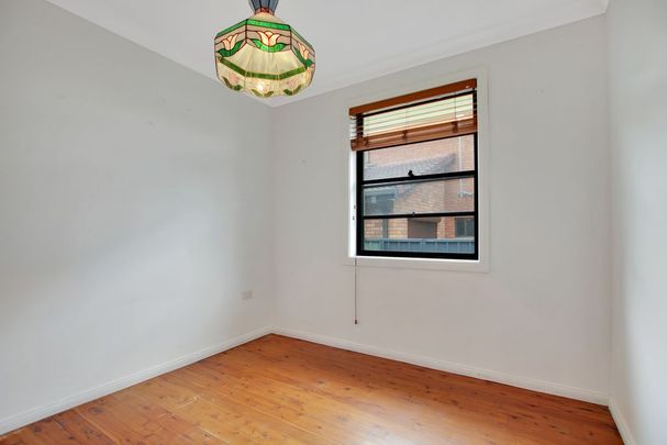 Bali-inspired beachside home - Photo 1