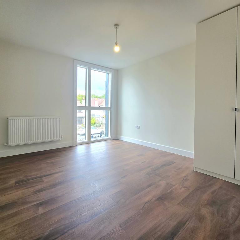 4 bedroom apartment to rent - Photo 1