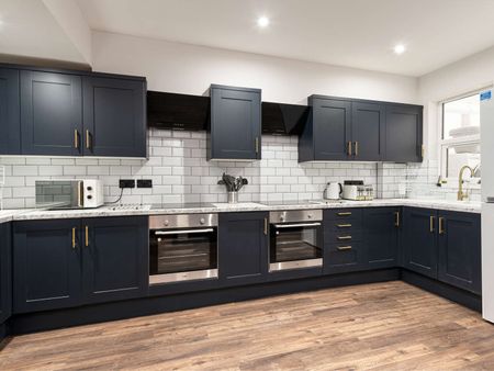 Gordon Road Room 3 - Photo 2