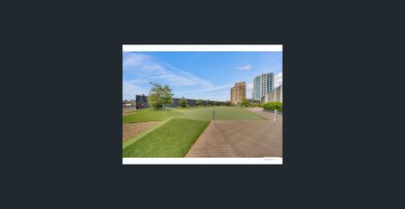 A highly sought-after Vogue complex - Photo 5