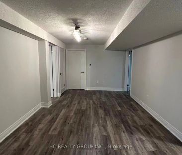 62 Adrian Crescent #Basement - Photo 3