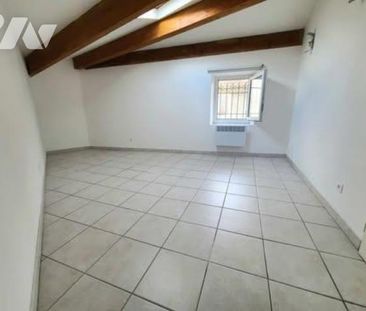 PIERRELATTE, CENTRE VILLE, A LOUER, F4 EN DUPLEX - Photo 3