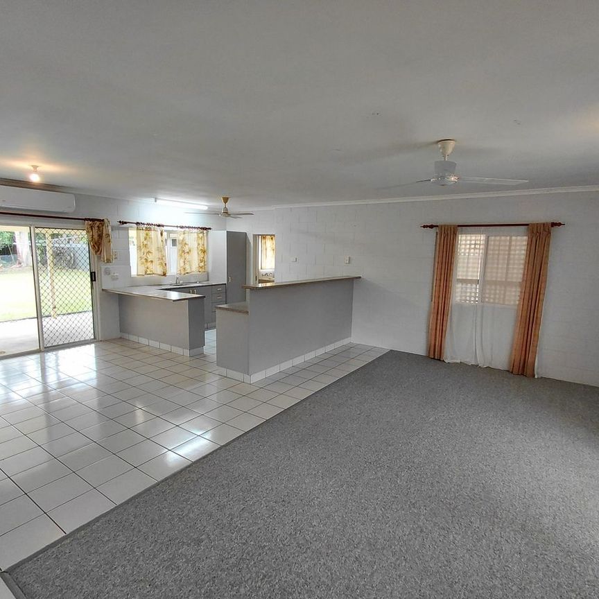 Low set House - Innisfail Estate - Photo 1