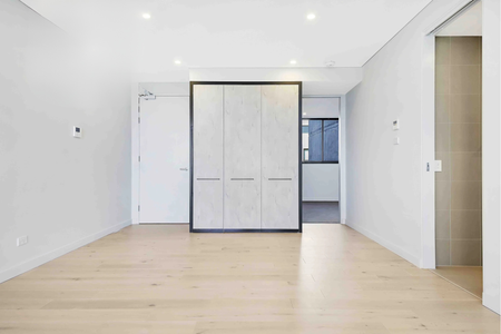 2 Bedroom Apartment - Photo 4