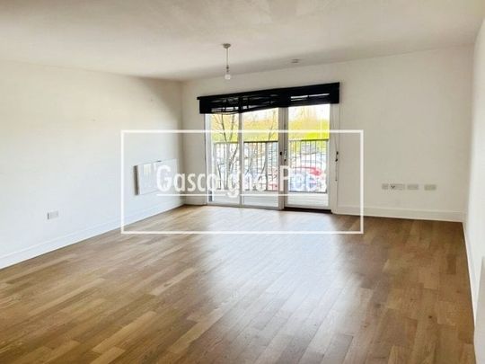 Beggarwood, RG22 - Photo 1