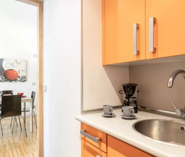 2-bedroom apartment for rent in Embajadores, professionals and students friendly. - Foto 6