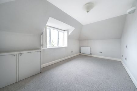 2 bedroom maisonette to rent Riverside Apartments,Thames Street - Photo 5