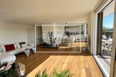 Modern, light-flooded and quiet 3.5-room penthouse apartment with large terrace - Photo 3