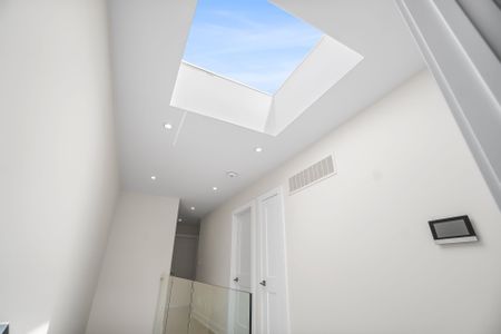 For Lease - 1036 Enola Avenue, Mississauga, Ontario - Photo 3