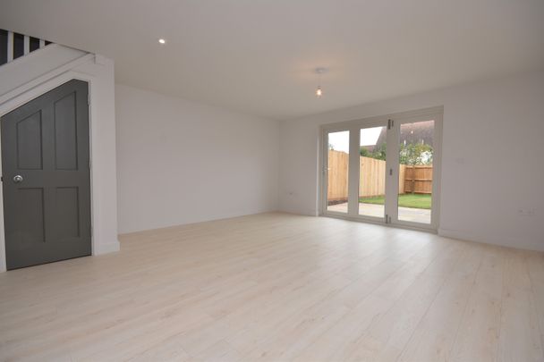 West Field Lane, St. Osyth, Clacton-on-Sea, CO16 8GW - Photo 1