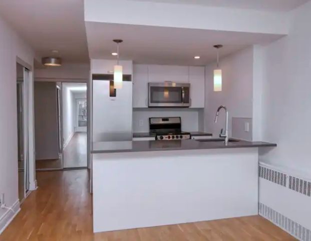 3460 Rue Durocher | 3460 Rue Durocher, Montreal - Photo 1