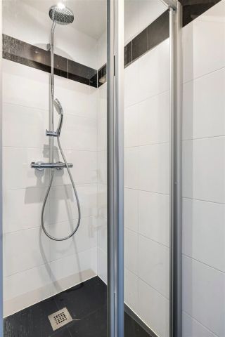 Zeer ruim energiezuinig appartement - Foto 2