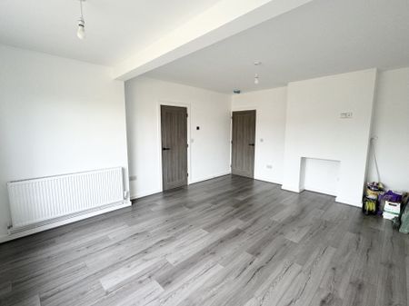 Dell Road East, Lowestoft - Photo 4