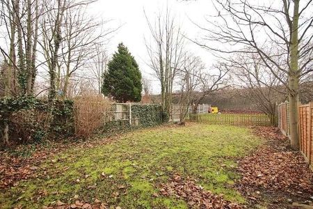 Eastern Road, Romford, Essex, RM1 - Photo 4