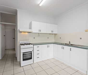 4/122A Russell Street, Toowoomba City, QLD 4350 - Photo 5