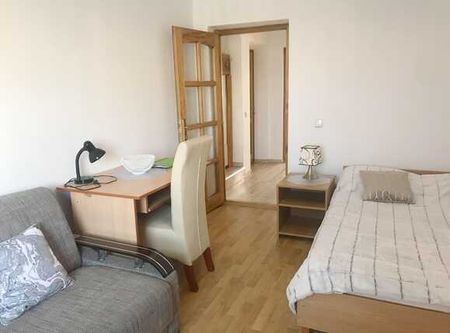 Apartament cu o camera, imobil tip casa, in zona Spitalului de Recuperare - Photo 3