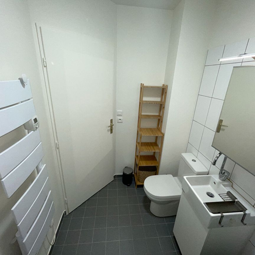 Appartement meublé Osny 1 pièce(s) 23.52 m2 - - Photo 1
