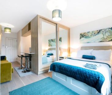 Studio Flat, Streatham High Road, SW16 - Photo 3