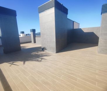 Piso de alquiler en Gertrude Stein, L'Olivera - Photo 2