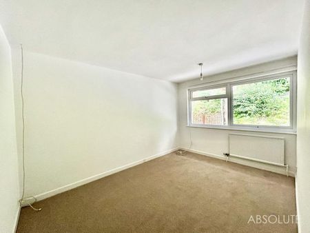 3 bedroom townhouse to rent - Photo 4