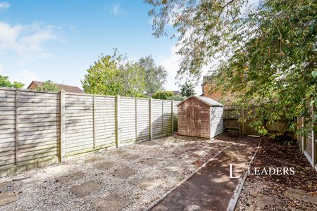 1 bedroom room to rent Baverstock Road, Wallisdown, BH12 - Photo 3